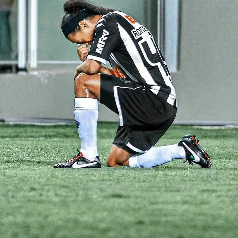 球员提供良 球员提供良